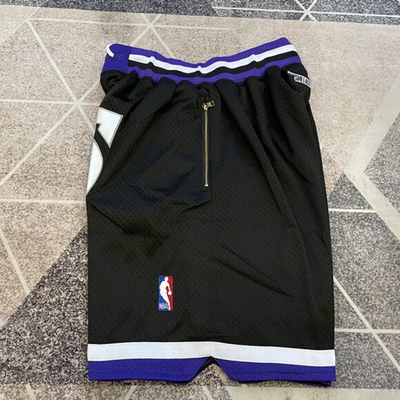 Sacramento Kings Black Basketball Shorts - Picture 3 of 6